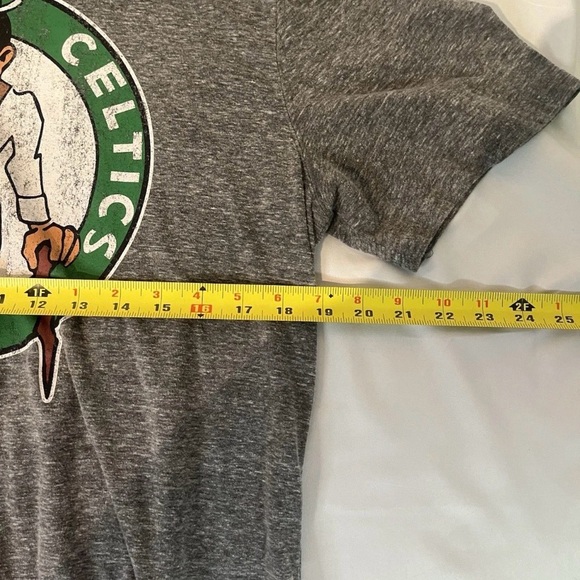 Boston Celtics Men’s Gray NBA Basketball T-Shirt - Ultra Game - Men’s Large - Picture 6 of 6